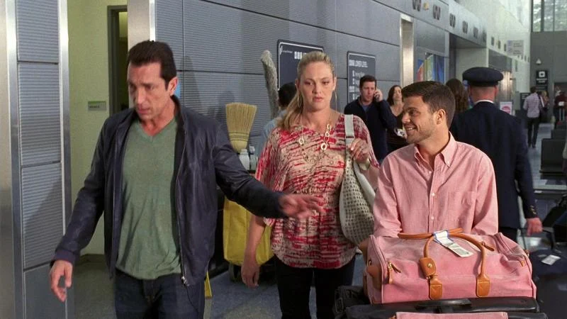 Кадры из сериала Красавцы (2004)